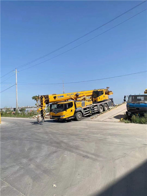 石泉县吊车作业时，可能会产生哪些额外收费项目？