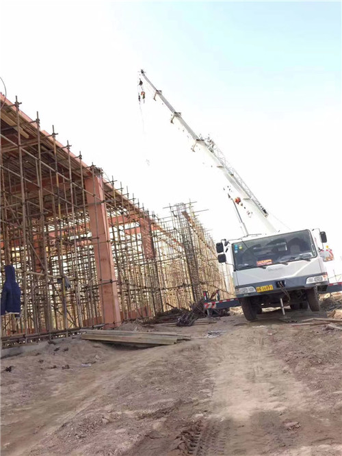 石泉县吊车作业的安全注意事项有哪些？